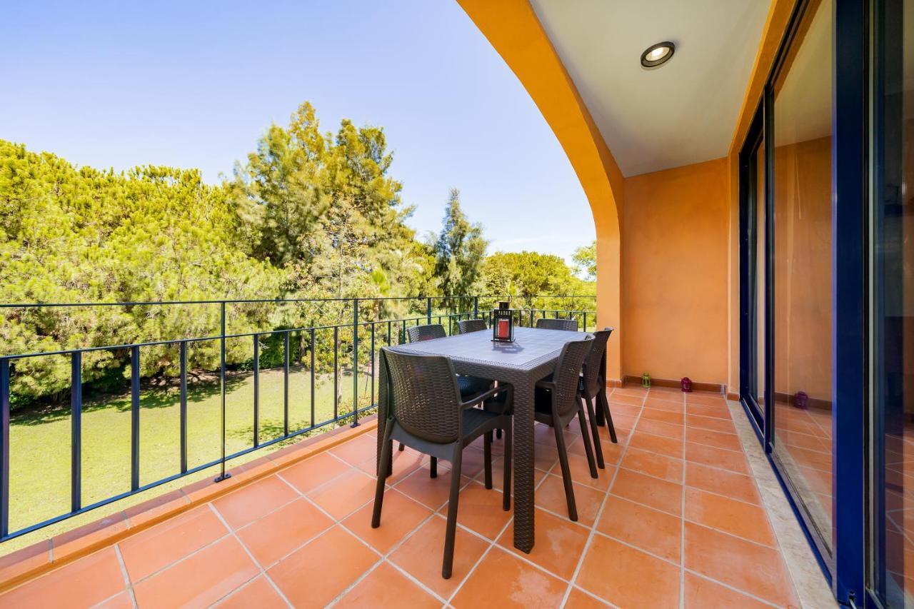 Al - Apartamentos Vila Sol F5 Bloco 3 쿼테이라 외부 사진