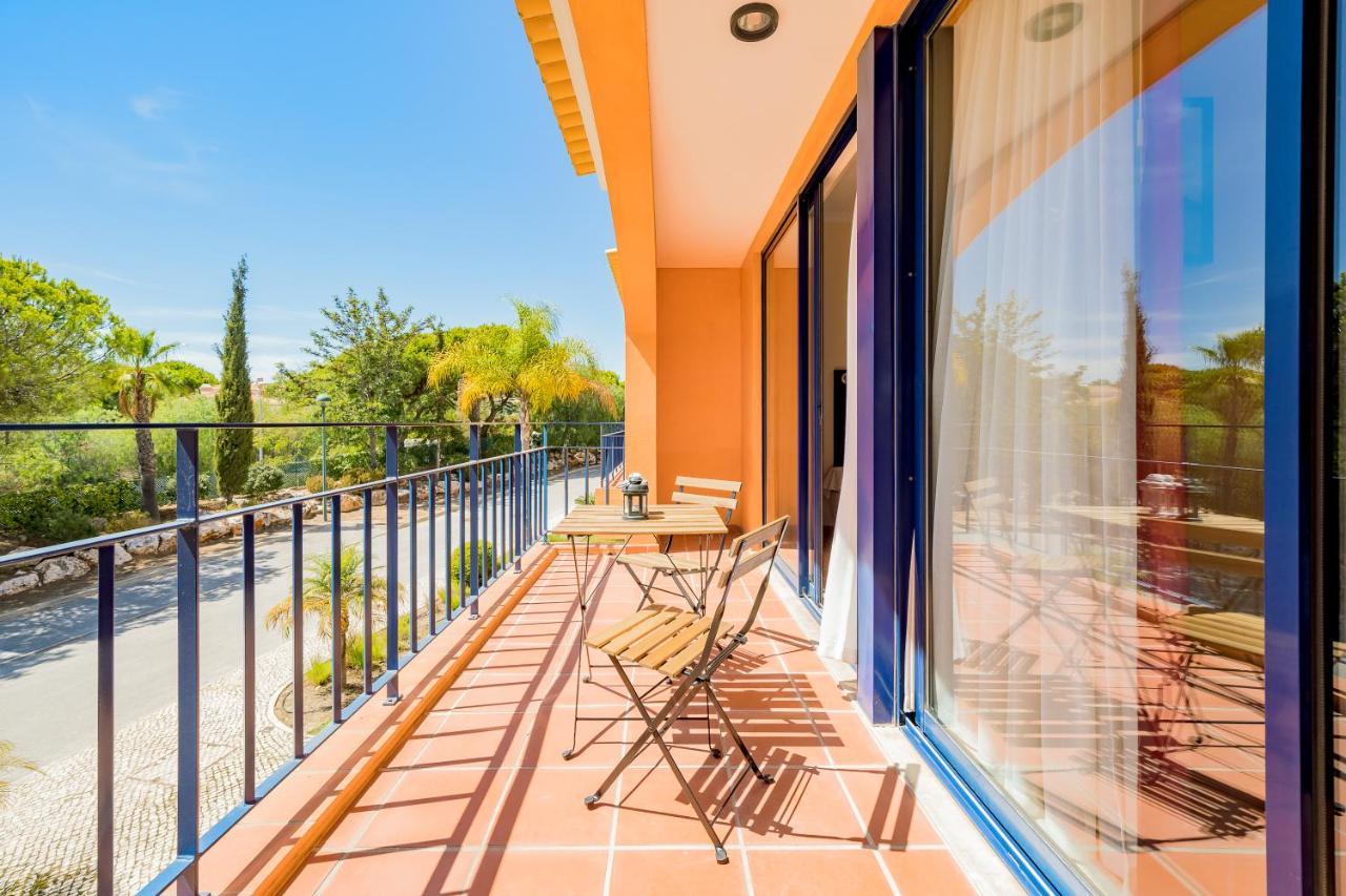 Al - Apartamentos Vila Sol F5 Bloco 3 쿼테이라 외부 사진